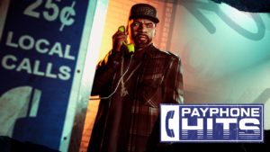 Franklin de GTA 5 donnant un coup de fil à un joueur de GTA Online pour lui confier un contrat téléphonique.