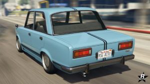 Vue arrière de la voiture Rune Cheburek, elle est de couleur bleu