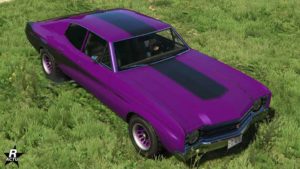 La voiture Declasse Tulip disposant du motif "Le bon" appliqué sur sa carrosserie.