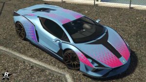 La Pegassi Ignus disposant du motif "Éclats bleus" sur sa carrosserie. Ce motif ce définit par différentes écailles avec des dégradés de couleurs roses et mauves.
