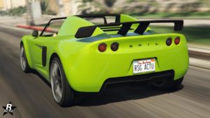 Face arrière de la Coil Voltic, la voiture est de couleur vert fluo