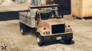 L'avant du camion "Brute Tipper" dans sa version 4 roues