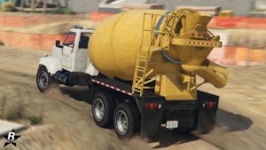 L'arrière de l'HVY Bétonnière