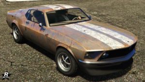 La Vapid Dominator GTT disposant du motif "Vétusté" sur sa carrosserie