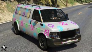 Le Vapid Speedo Custom qui a le motif "Sessanta Nove multicolore"