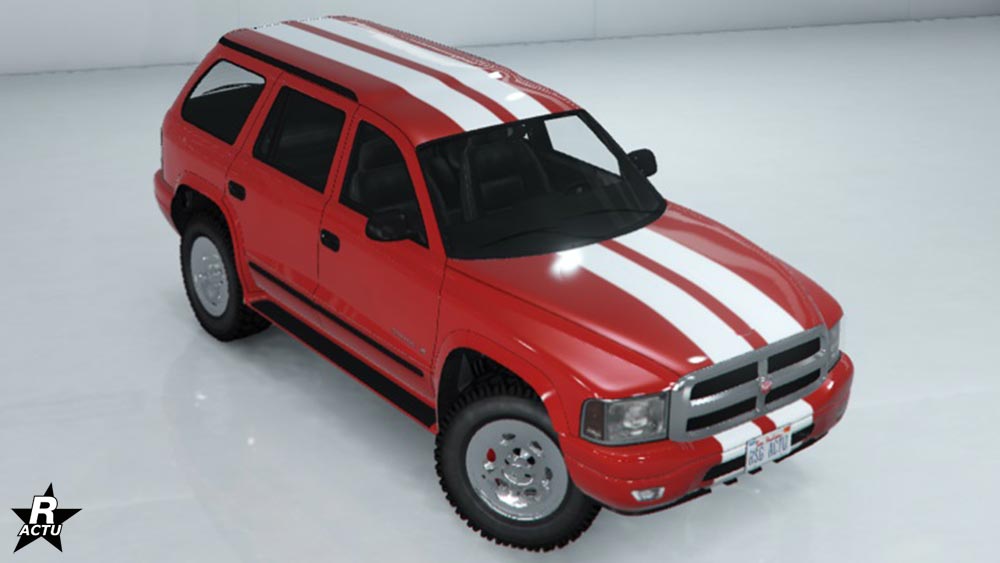 Le motif "Double bande blanche" qui décore de deux bandes blanches la voiture Bravado Dorado dans le jeu Grand Theft Auto Online.