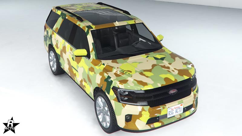 Le motif de camouflage militaire pour le désert, présent sur la carrosserie du véhicule Vapid Aleutian dans GTA Online.