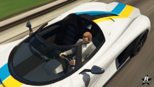 Vue du toit ouvert sur la voiture Överflöd Entity MT