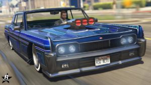 Vue avant de la lowrider Vapid Chino Custom, la voiture de couleur mauve foncé