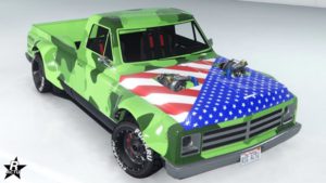 Motif "Attaque drift" sur la Declasse Yosemite Drift. Il représente le drapeau USA sur le capot avec un camouflage militaire sur le reste du véhicule