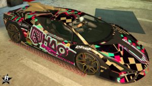 Le motif "Élite HSW" présent sur la voiture Pegassi Ignus armée dans le jeu vidéo GTA Online.