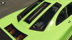 Vue du pare-chocs arrière de la voiture Progen GP1 où le moteur est visible via différentes vitres.