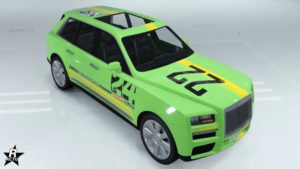L'Enus Jubilee avec le motif "Bandes LS24". Le skin ajoute une bande jaune verticale excentrée, ainsi que le chiffre "22" en noir sur le capot, et "24" sur les portières.