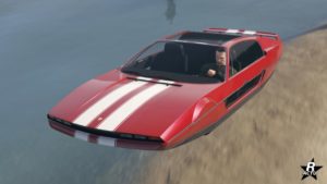 La voiture Pegassi Toreador vue de devant, le véhicule est en mode sous-marin et sa carrosserie est de couleur rouge.