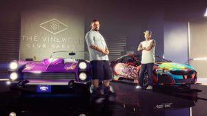 Hao et Benny dans le garage Vinewood Car Club.