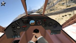 Image montrant le point de vue du pilote en vol dans l'avion Western Duster 300-H dans GTA Online.