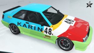 Apparence de véhicule "Pilote légendaire" qui recouvre la voiture de décalcomanie de course.