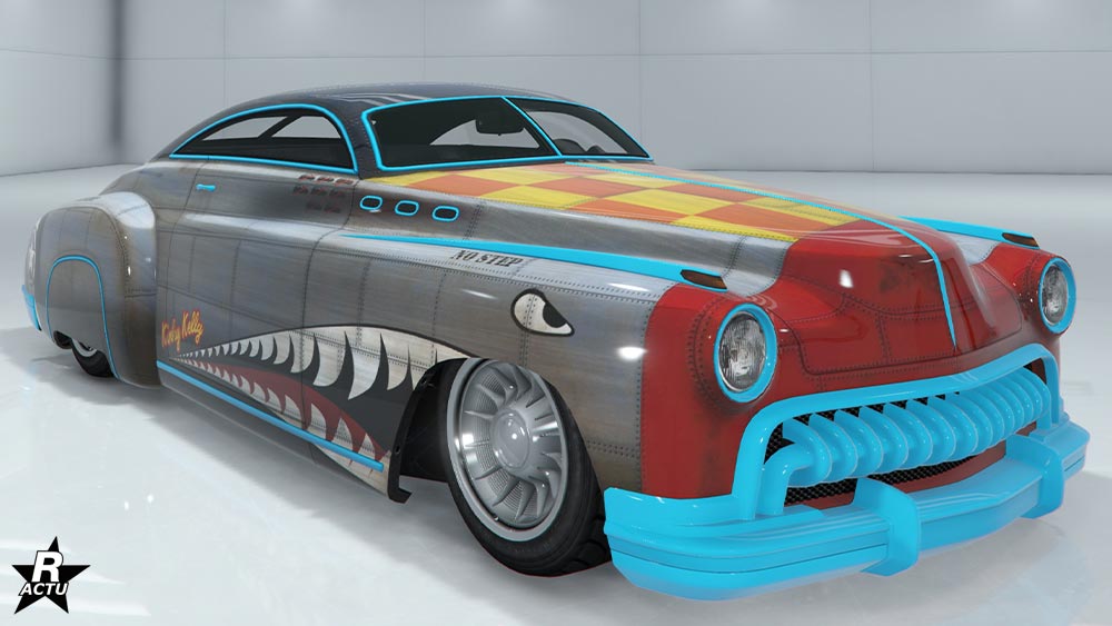 Motif "Kinky Kelly" qui recouvrent intégralement la voiture Albany Hermes dans le jeu vidéo GTA Online de Rockstar Games. Il s'agit d'une décalcomanie de style aviateur, la carrosserie est grise avec des effets de carlingue d'un avion du vingtième siècle, avec une décalcomanie de requin à l'avant du véhicule.