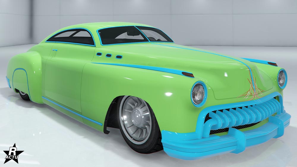 Décalcomanie "Motif abstrait simple" sur la carrosserie de l'Hermes. Il s'agit de formes géométriques s'emboîtantes juste au-dessus du pare-chocs avant.