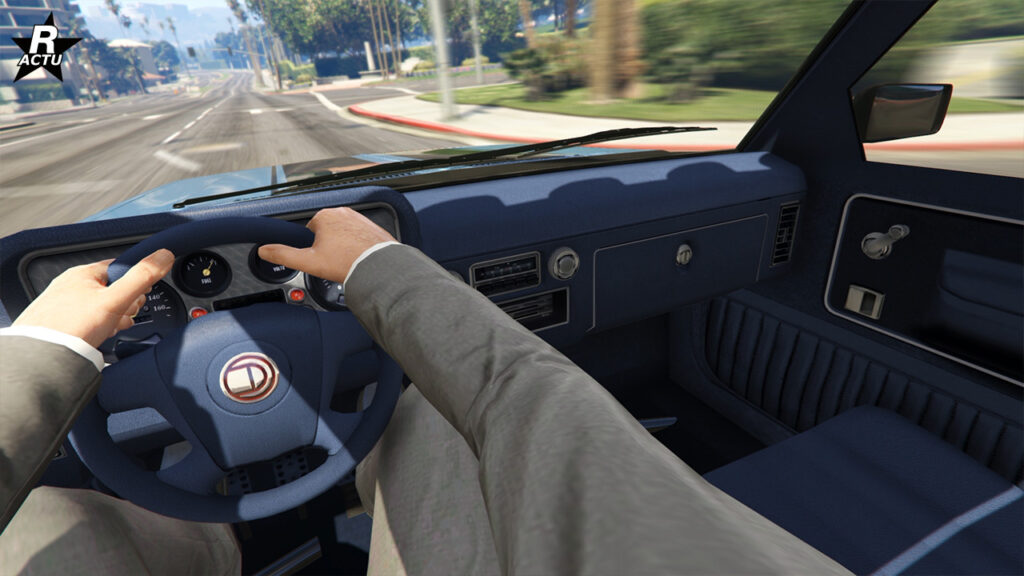 Point de vue du conducteur lors de la conduite du Declasse Walton L35 de série sur une route de GTA Online. L'intérieur dispose d'un habitacle pourpre.