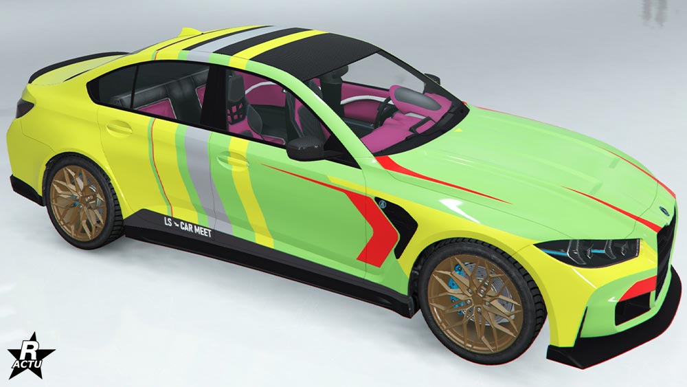 Motif "Offense modérée" qui ajoute diverses bandes verticales partant de l'arrière avec des bandes larges jaunes et finissant par être plus fine vers le milieux de la carrosserie. À l'avant, des vinyles jaunes recouvrent les ailes avant.
