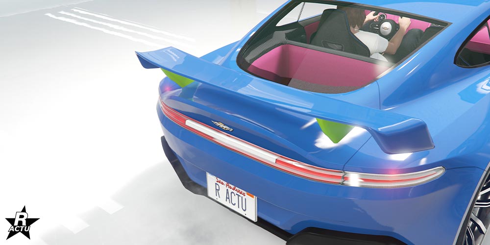 Aileron custom où la partie supérieure de l'aileron est peinte dans la couleur principale et ses extrémités sont ailées, les bitoniaux permettant de fixer et de surélever l'aileron sont quant à eux peints dans la couleur secondaire