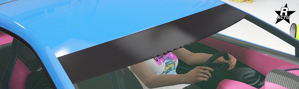 Pare-soleil en plastique noir recouvrant le haut du pare-brise avant