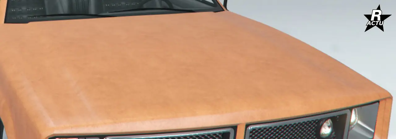 Vue rapprochée du capot de série de la version militaire de la Tampa.