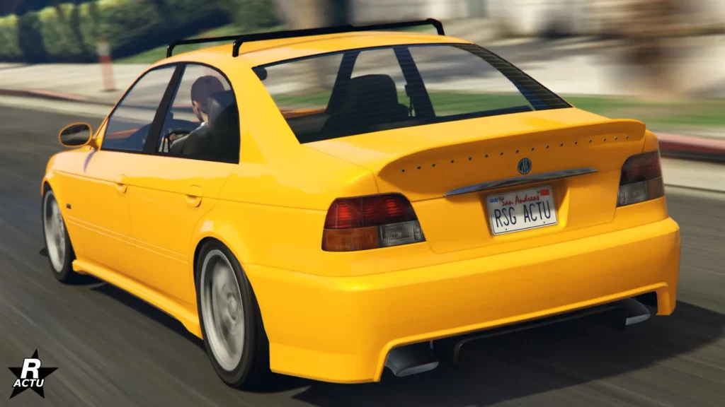 Vue arrière de l'Ubermacht Sentinel XS4 dans GTA Online. Le véhicule est de couleur jaune et possède des barres de toit.