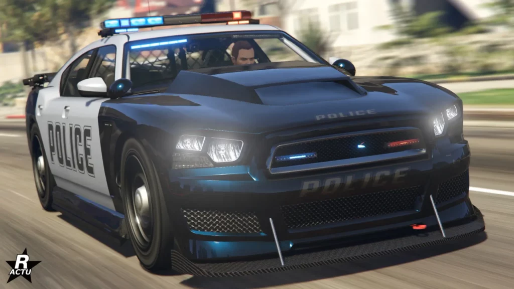 L'avant de la voiture de police "Bravado Buffalo Cruiser" peinte en blanc et noir.