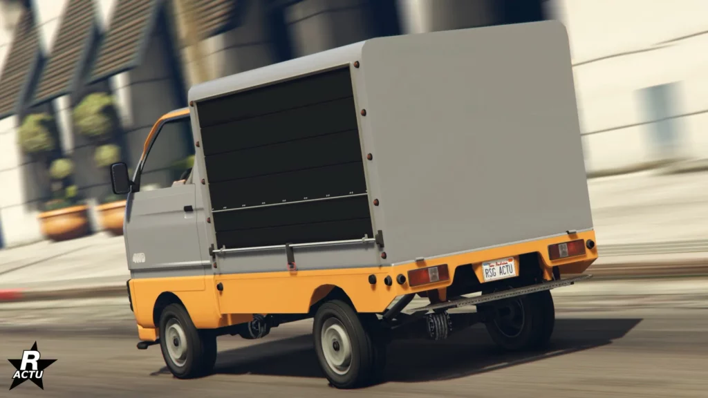 L'arrière du véhicule Shitzu Keitora peint en gris et jaune dans Grand Theft Auto Online.