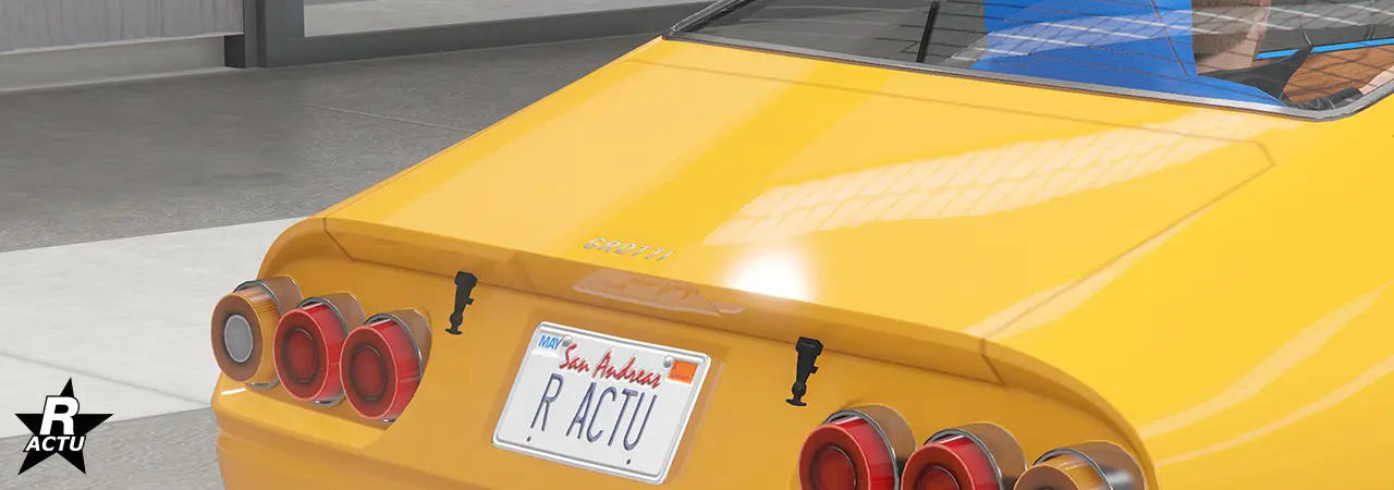 Coffre de la GT750 sans aucun aileron sur le véhicule.