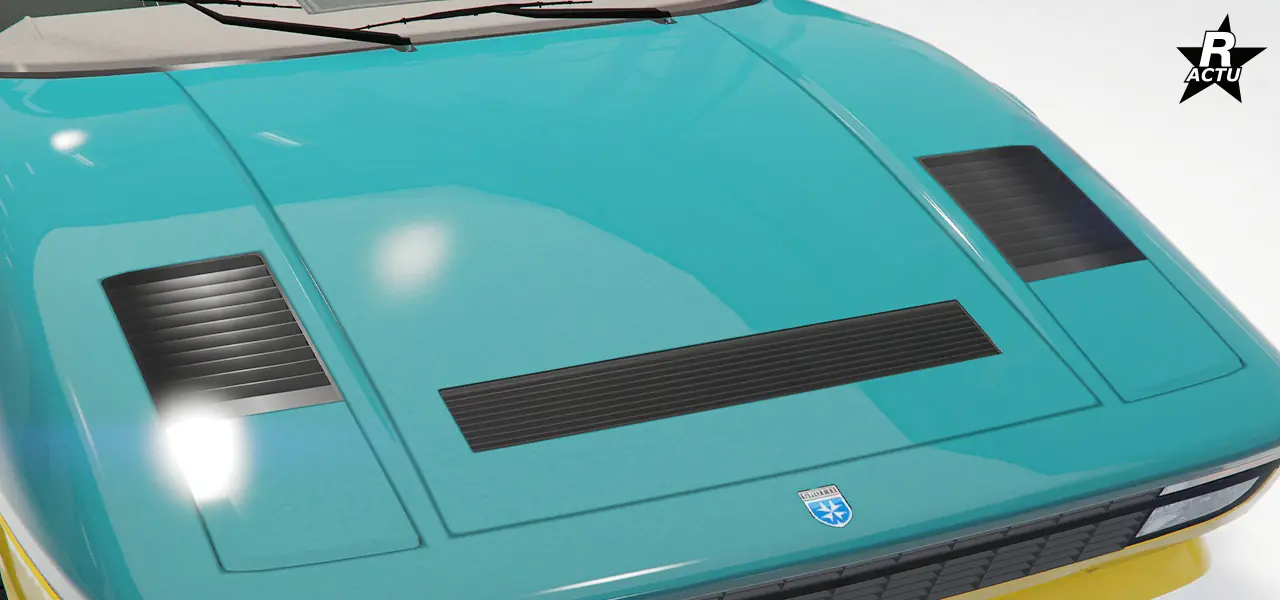 Coffre avant avec une grille d'aération à lamelles horizontales sur la partie basse du coffre du véhicule.