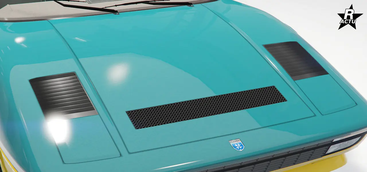 Grille d'aération rectangulaire sur la partie basse du capot avant de la voiture italienne.