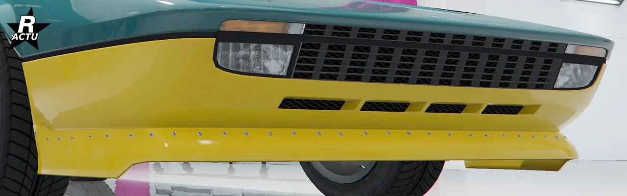 Séparateur avec encoche peint dans la couleur secondaire et visé sous le pare-chocs avant du bolide italien.