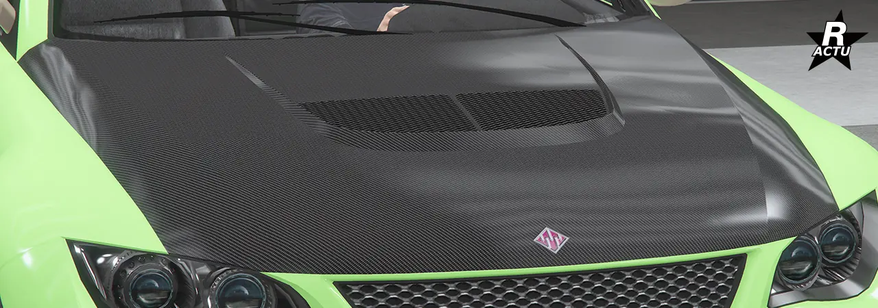 Option de custom d'un capot fait de fibres de carbone, avec en son centre, une grande grille d'aération moteur rectangulaire, séparée par une lamelle au milieu.