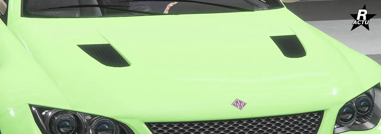 Option d'un capot peint dans la couleur principale avec deux grilles d'aérations noires rectangulaires sur le côté droit et sur le côté gauche du capot.