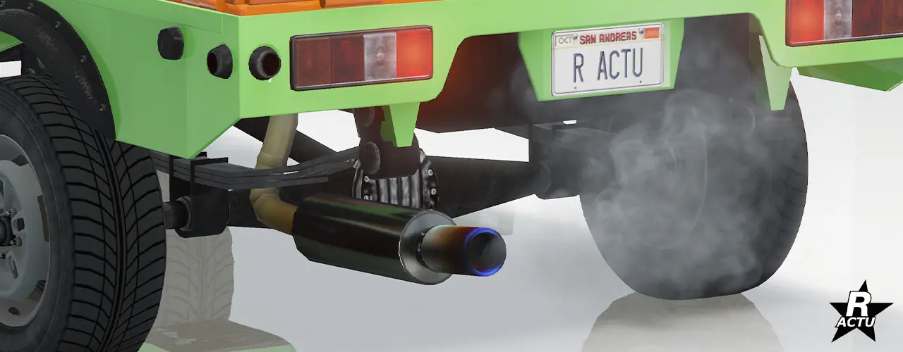 Grand pot d'échappement custom chromé avec embout cylindrique en titane, sous le pare-chocs arrière.