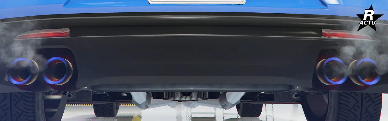 Double pot d'échappements ronds avec embout en titane, à droite et à gauche sous le pare-chocs arrière.