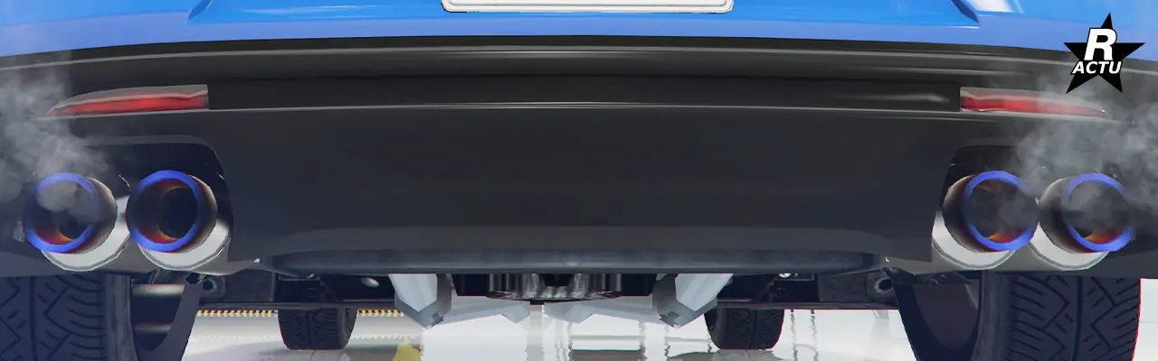 Double pot d'échappements chromés, ronds, avec embout en titane, à droite et à gauche sous le pare-chocs arrière.