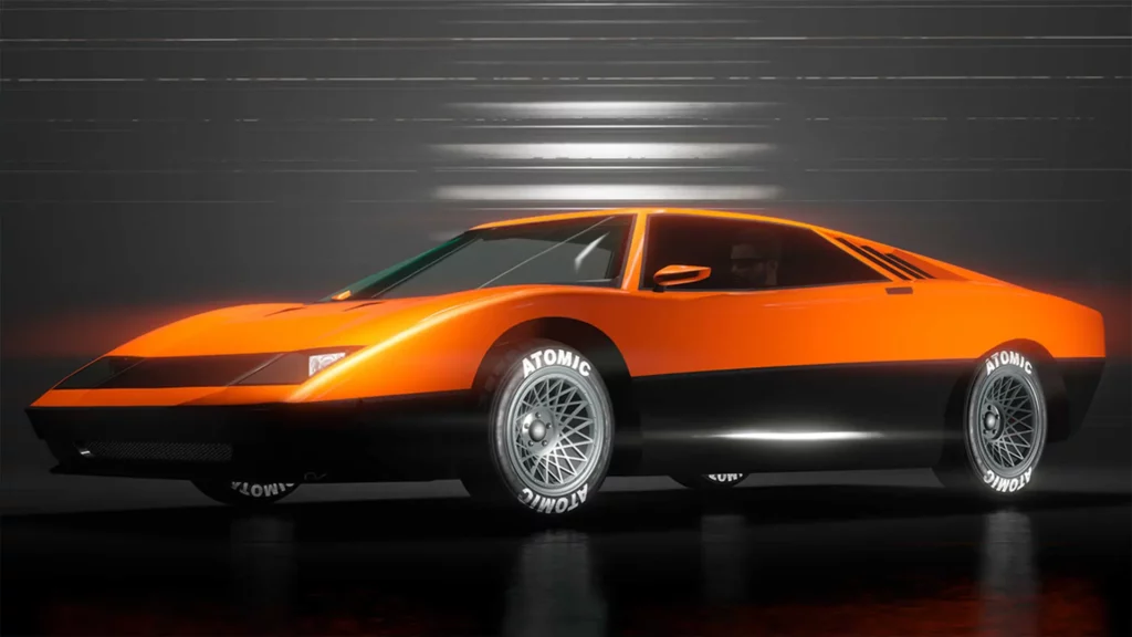 Image présentant de face et de biais la voiture britannique Ocelot Stromberg dans le garage GTA+. Le véhicule est peint en orange, à l'exception de la partie inferieur de la carrosserie qui est de couleur noir.