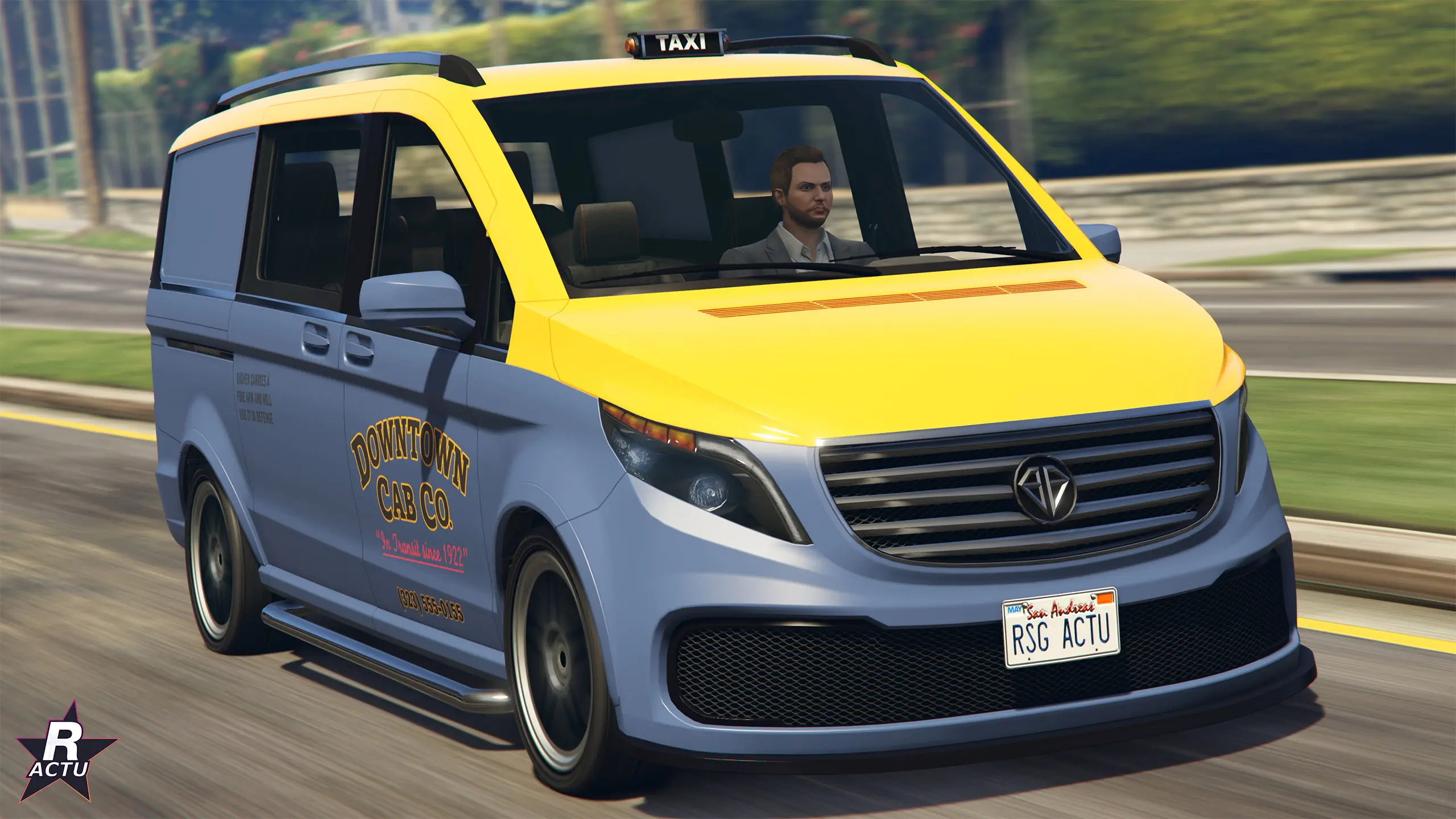 Benefactor Laufer en livrée taxi Downtown Cab Co., vue de trois quarts avant à Los Santos