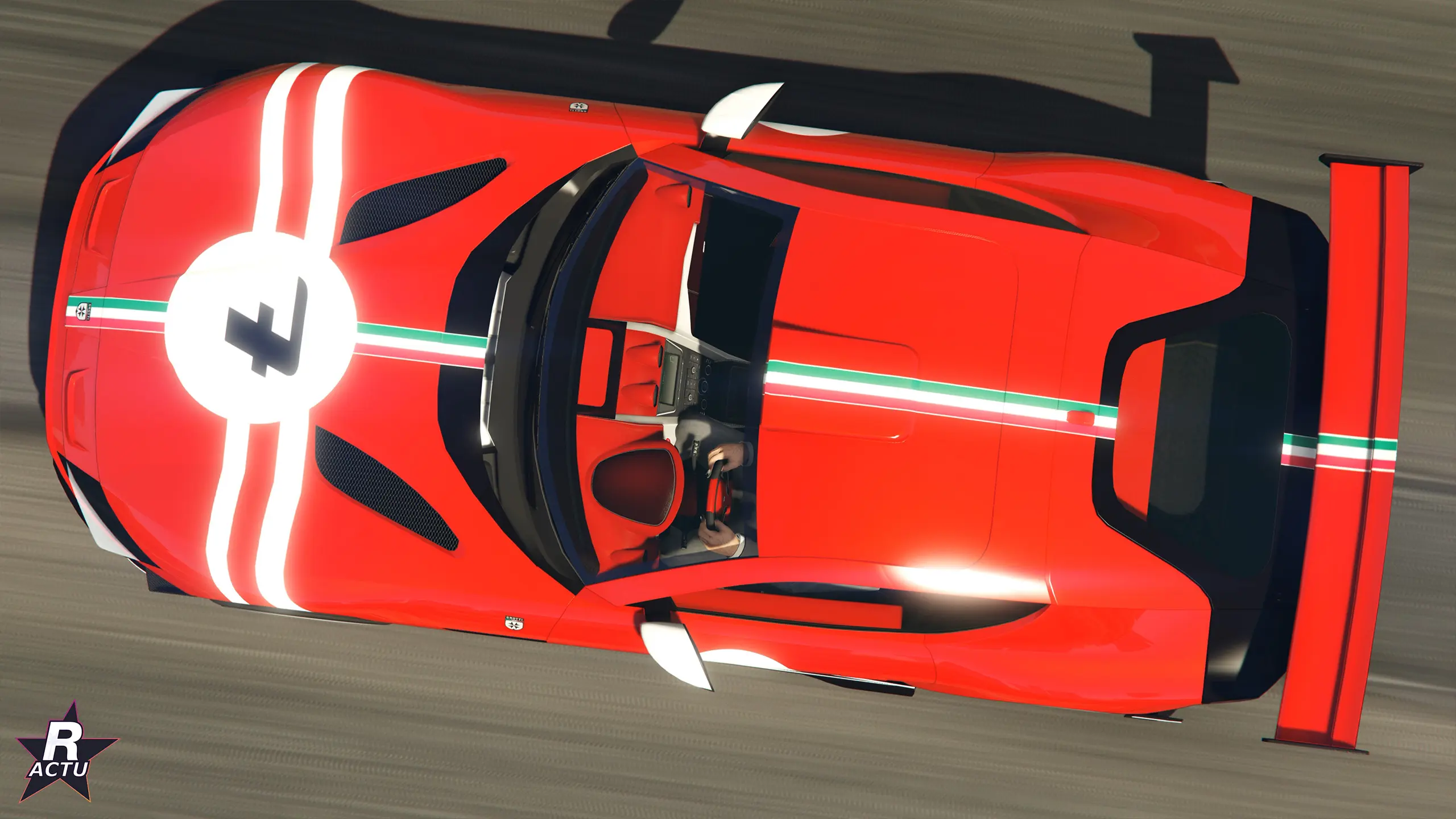 Grotti Cartuccia GT rouge vue de dessus : bandes blanches, bande tricolore et aileron GT