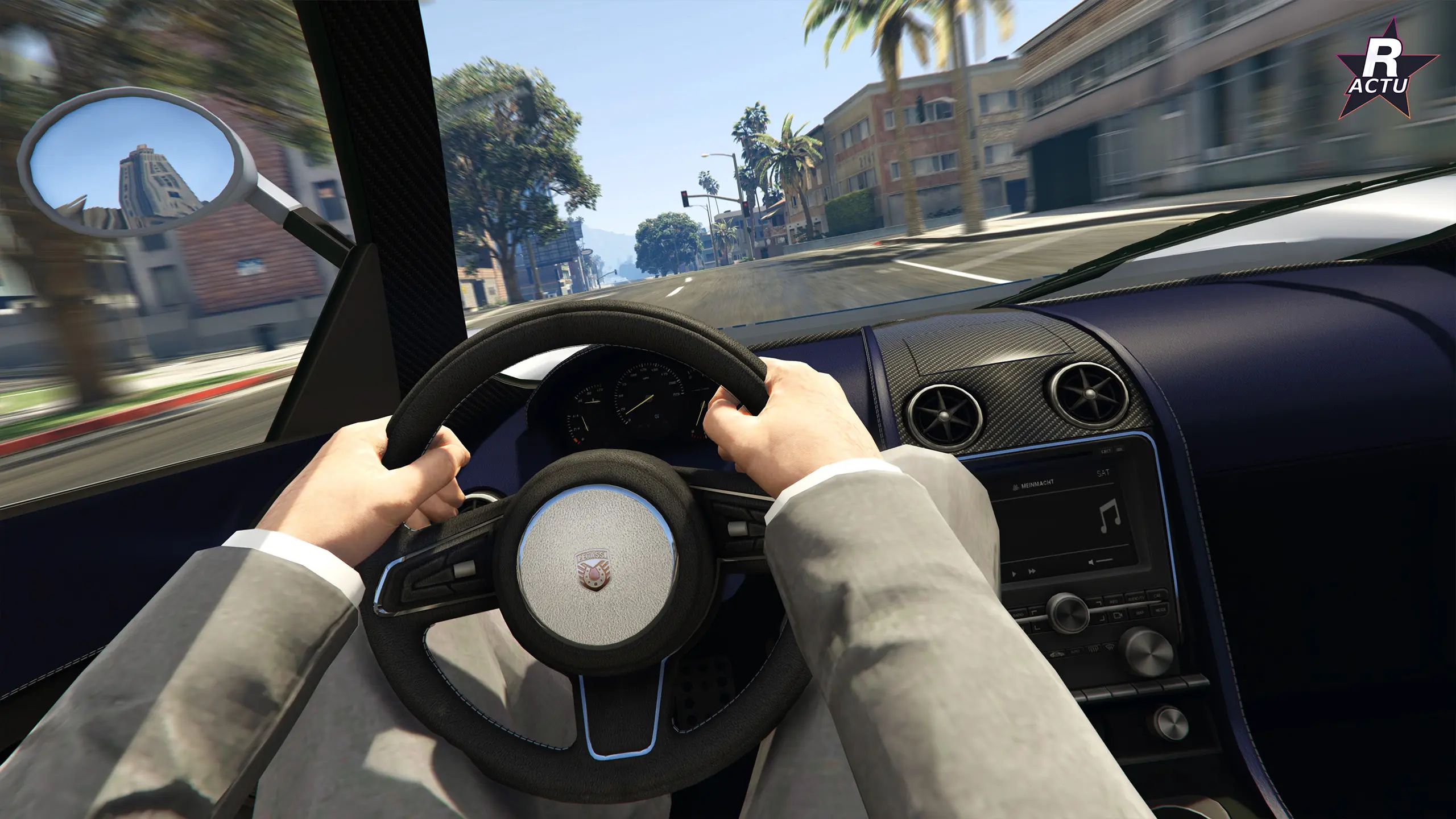 Intérieur de la Pegassi Horus à la première personne : volant Pegassi et carbone apparent